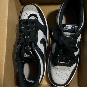 Nike Dunk Low (Georgetown)